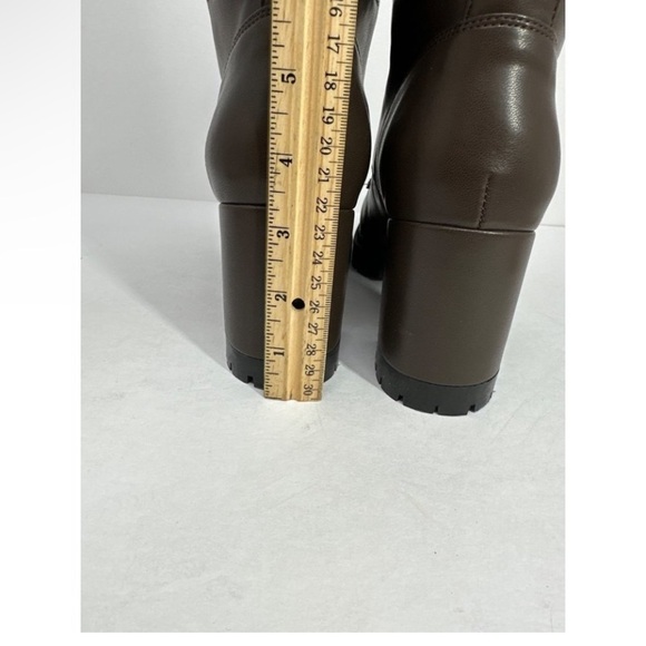 Aerosoles Esen Women size 9
Brown 3" Block Heel Lace-Up
Combat Boot Size NEW - Picture 3 of 11